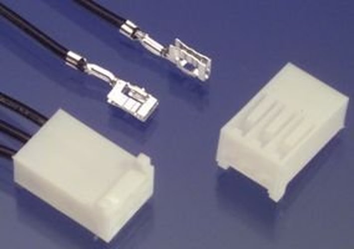 TE Connectivity AMP 1375820-3 Conector 3 pos 2.54 mm (100)