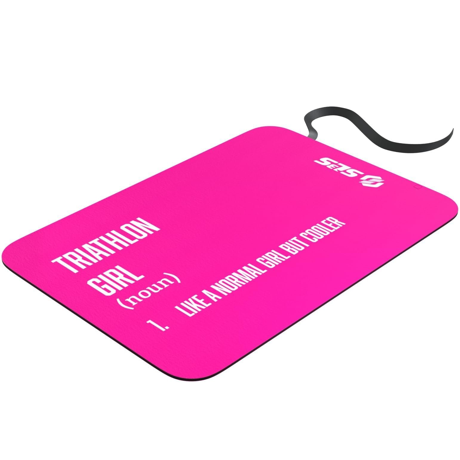 Tapete de transición para triatlón Sls3 - Equipo y accesorios de triatlón imprescindibles - Gran regalo para triatletas y nadadores al aire libre como tapete para cambiar trajes de neopreno (Rosa y Blanco)