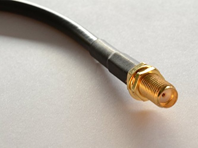 Cable coaxial Yaesu SMA a UHF (PL-259)