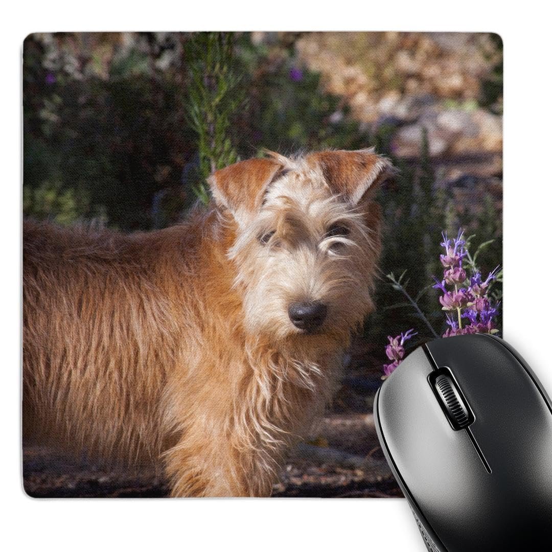 Alfombrilla 3dRose Wheaton Terrier junto a flores
