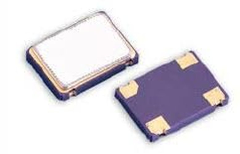 CTS CB3-3C-10M000000 Oscilador XO 10MHz SMD